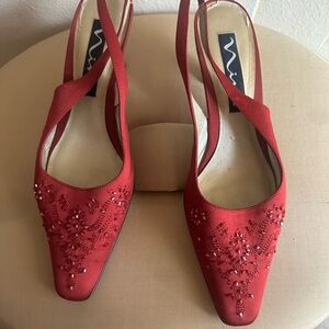 10M Nina cranberry sling back satin shoes w/ matching embroidery and beading 3’